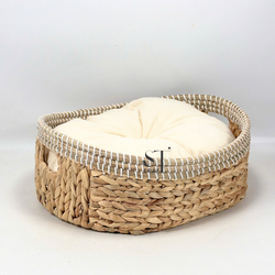 Water Hyacinth Bed for Pets
