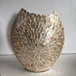 Mother of pearl Vase – Beige color