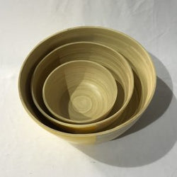 Bamboo salad bowls – Natural and yellow color